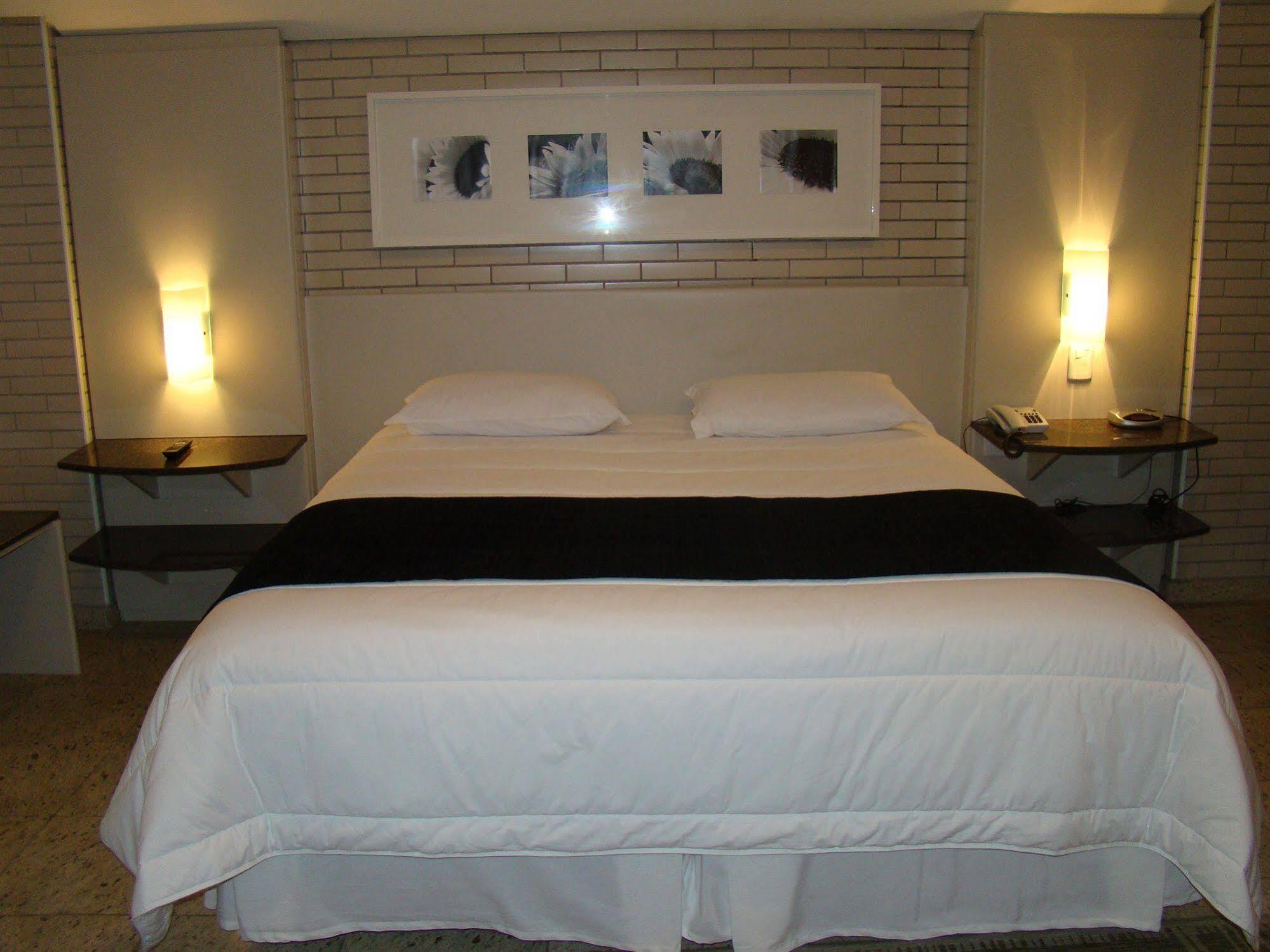 Hotel Confiance Soho Batel กูรีตีบา ภายนอก รูปภาพ